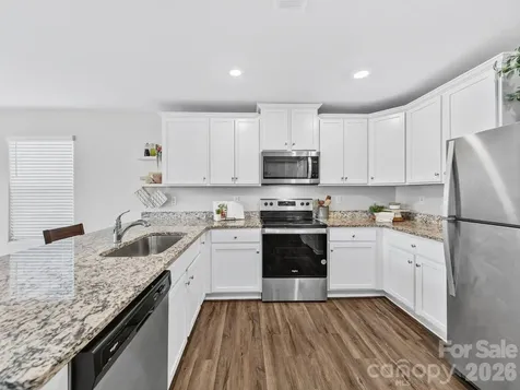 8128 Derby Woods Lane Charlotte NC 28214