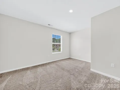 8128 Derby Woods Lane Charlotte NC 28214