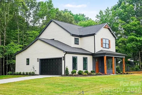 4923 Lancaster Highway Monroe NC 28112