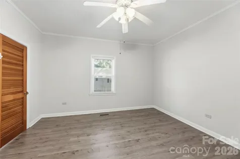 204 Hampshire Lane Clover SC 29710