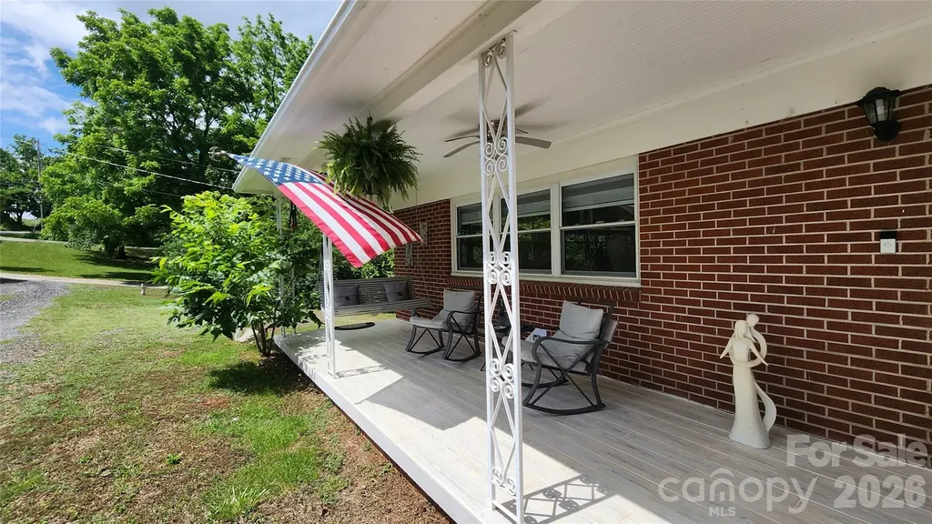 101 Bluebird Lane Morganton NC 28655