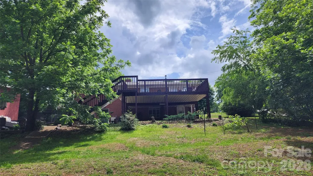 101 Bluebird Lane Morganton NC 28655