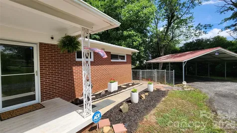 101 Bluebird Lane Morganton NC 28655