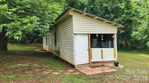 101 Bluebird Lane Morganton NC 28655