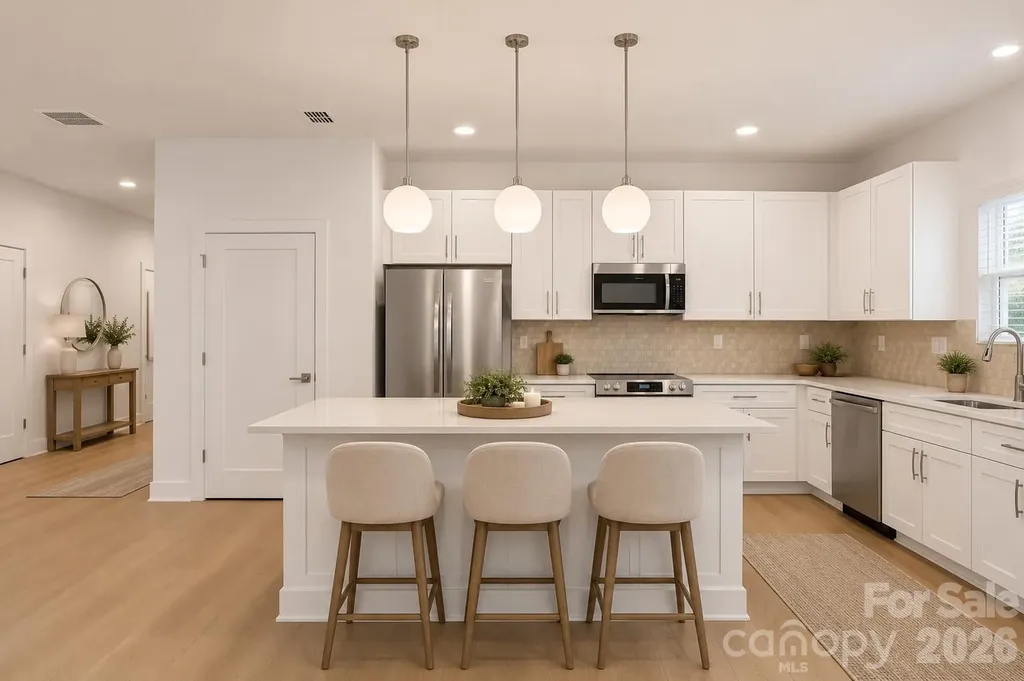 6206 Linda Vista Lane Charlotte NC 28216