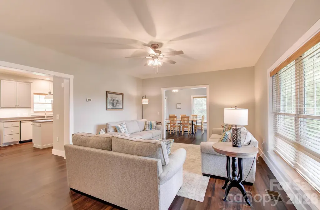 182 Ellerslie Acre Hendersonville NC 28739