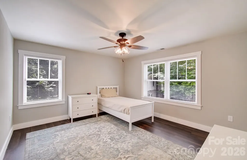 182 Ellerslie Acre Hendersonville NC 28739