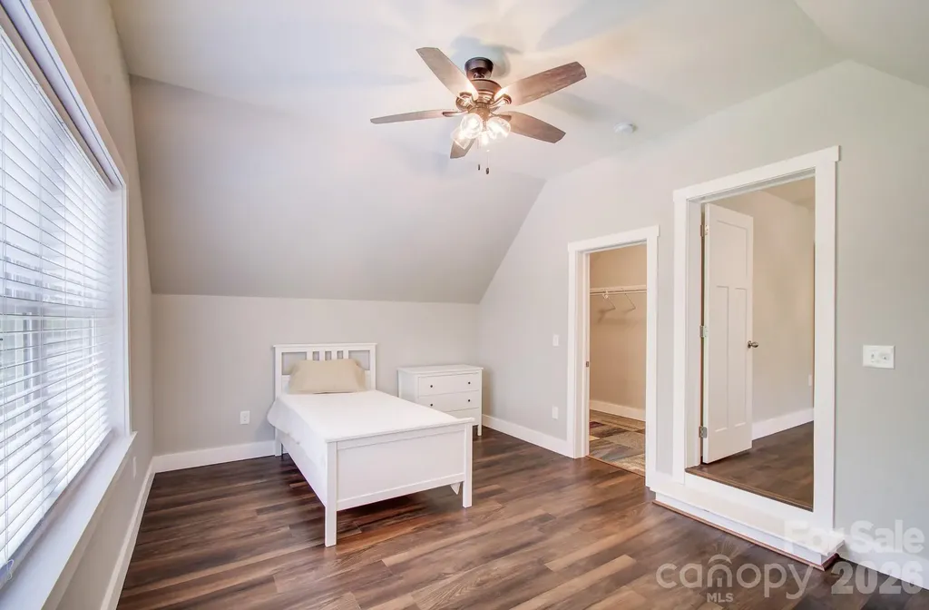 182 Ellerslie Acre Hendersonville NC 28739