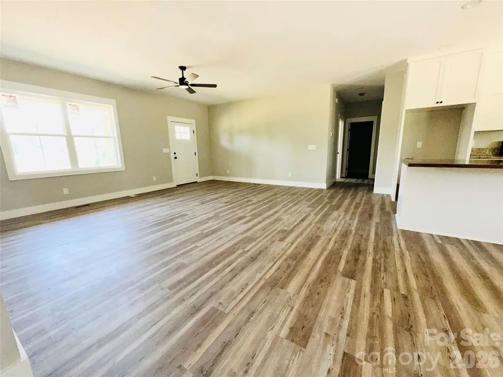 417 E 2nd Street Faith NC 28041