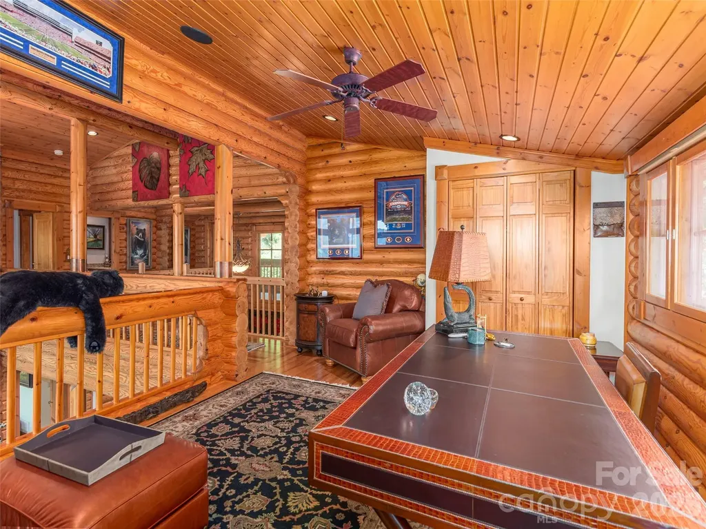 574 Leatherwood Drive Maggie Valley NC 28751