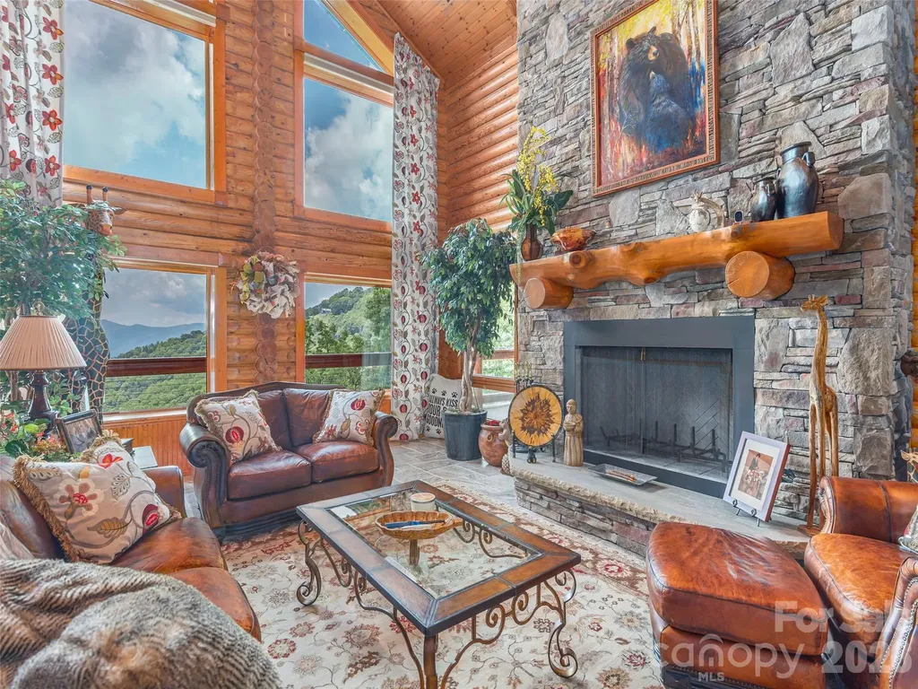 574 Leatherwood Drive Maggie Valley NC 28751
