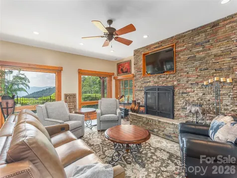 574 Leatherwood Drive Maggie Valley NC 28751