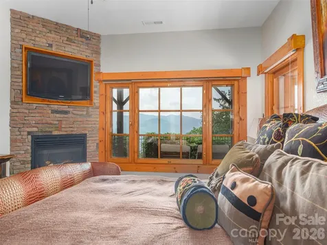 574 Leatherwood Drive Maggie Valley NC 28751