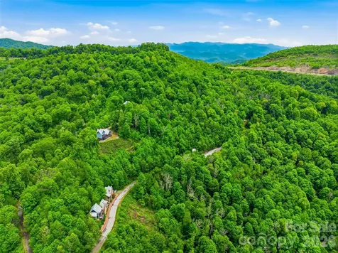 95 Breakaway Trail S Mars Hill NC 28754