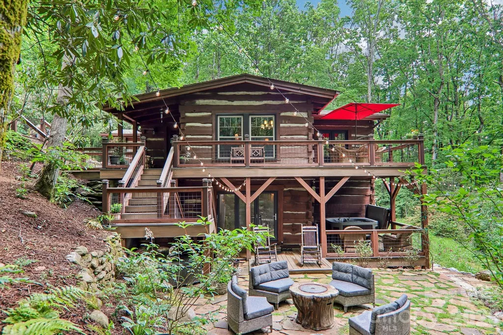17198 Rosman Highway Lake Toxaway NC 28747