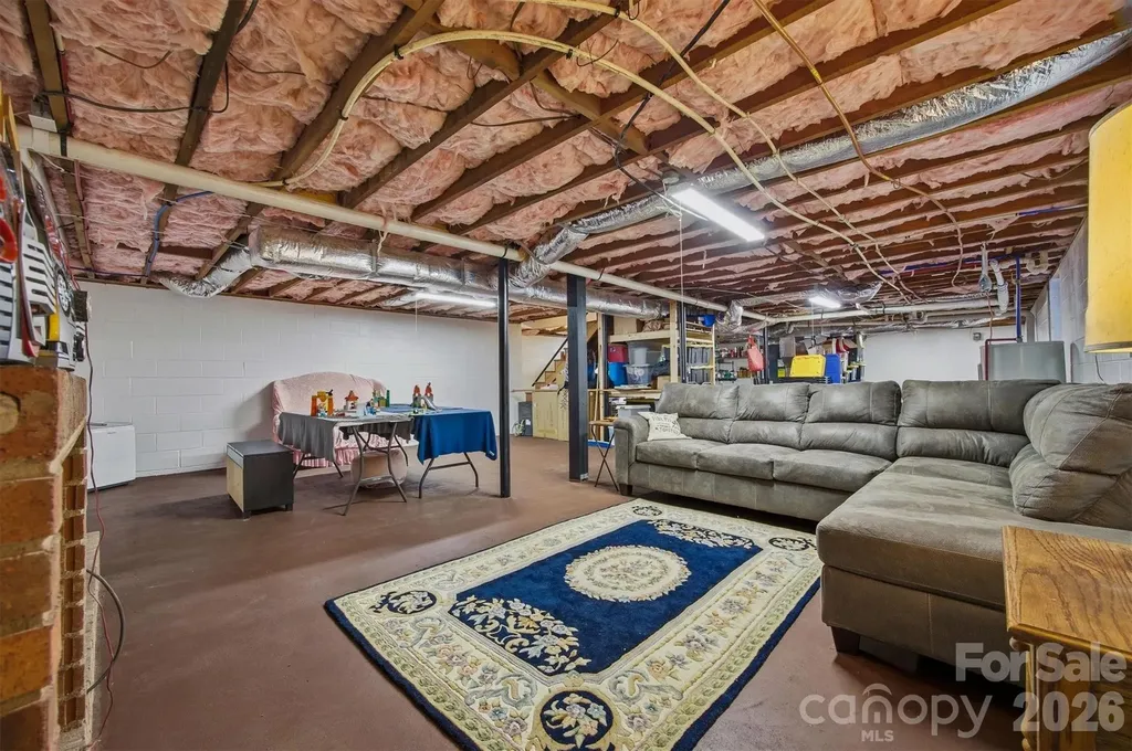 360 Johnson Caldwell Road Boomer NC 28606