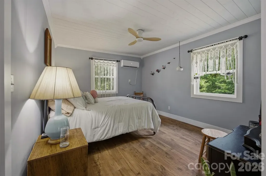 360 Johnson Caldwell Road Boomer NC 28606