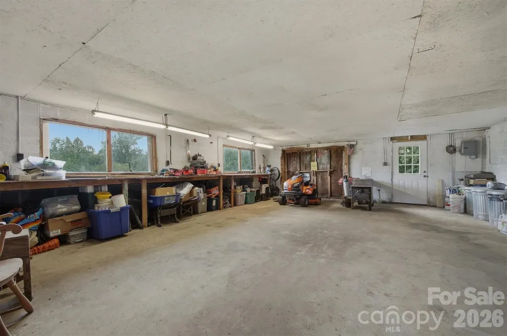 360 Johnson Caldwell Road Boomer NC 28606