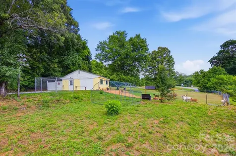 360 Johnson Caldwell Road Boomer NC 28606