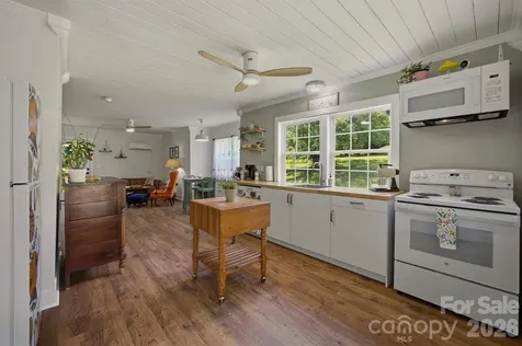 360 Johnson Caldwell Road Boomer NC 28606