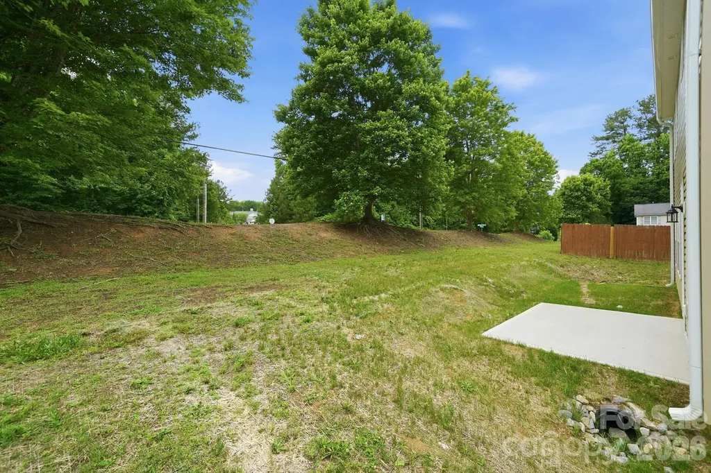 1699 Mission Oaks Street Kannapolis NC 28083