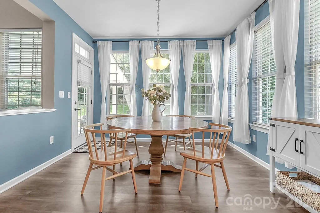 10507 Bere Island Drive Charlotte NC 28278