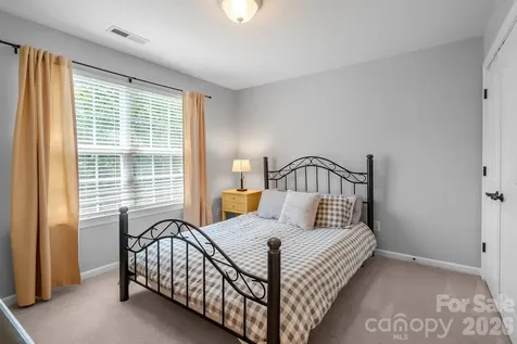 10507 Bere Island Drive Charlotte NC 28278