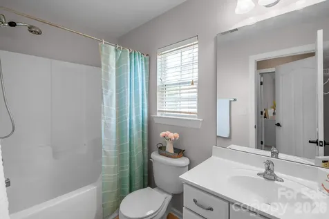 10507 Bere Island Drive Charlotte NC 28278