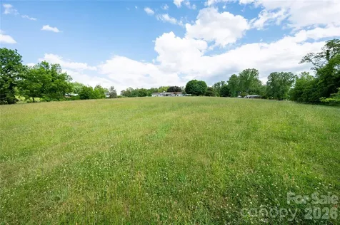 134 W Oakview Road Asheville NC 28806