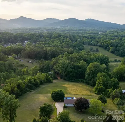 134 W Oakview Road Asheville NC 28806