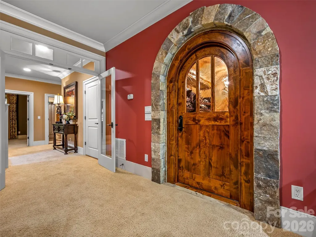 161 Chattooga Run Hendersonville NC 28739