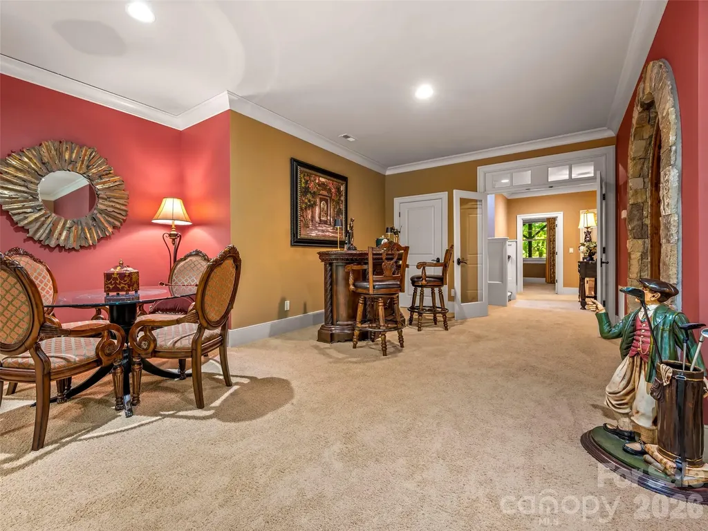 161 Chattooga Run Hendersonville NC 28739