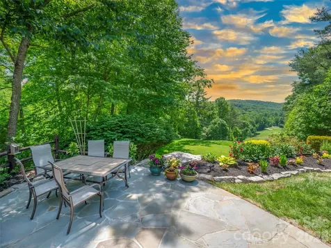 161 Chattooga Run Hendersonville NC 28739
