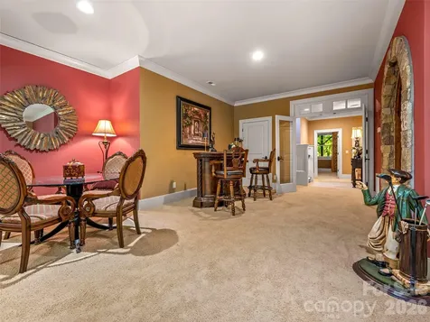 161 Chattooga Run Hendersonville NC 28739