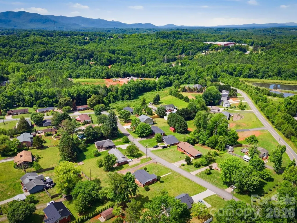 132 Starmount Circle Morganton NC 28655