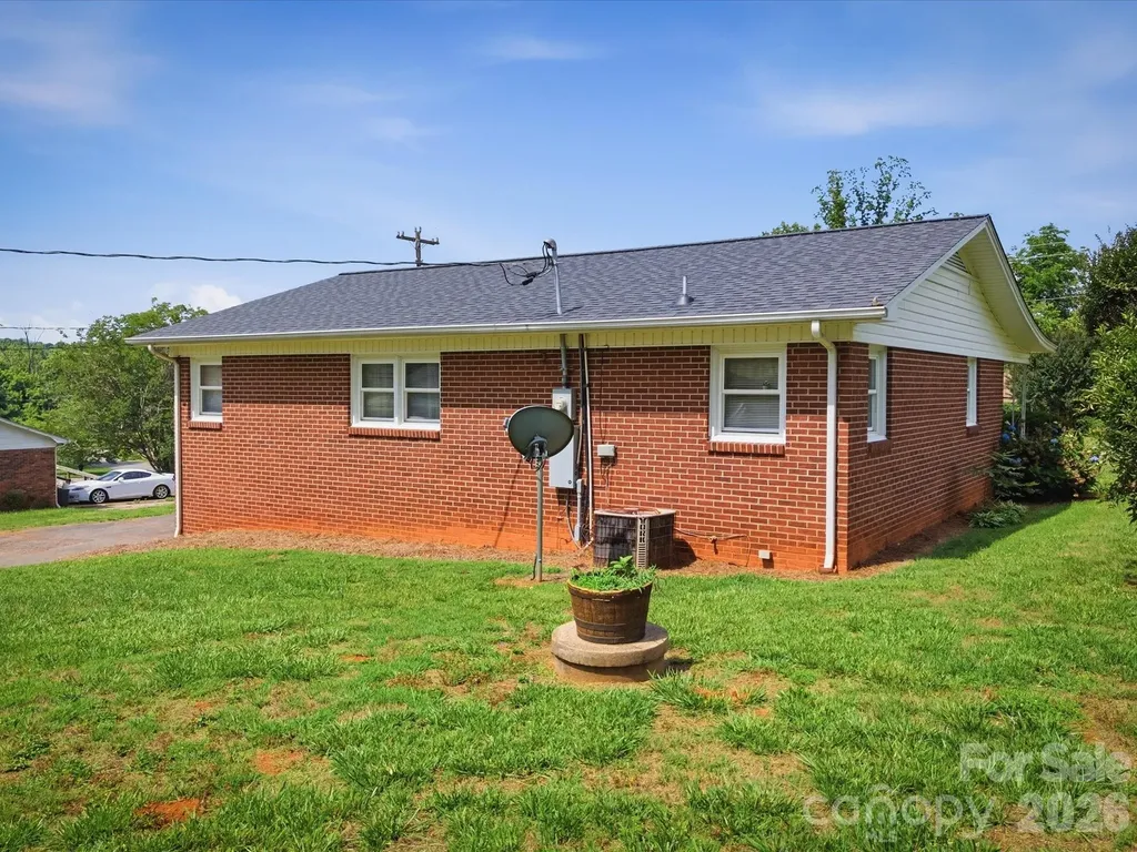 132 Starmount Circle Morganton NC 28655