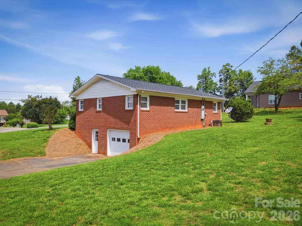 132 Starmount Circle Morganton NC 28655