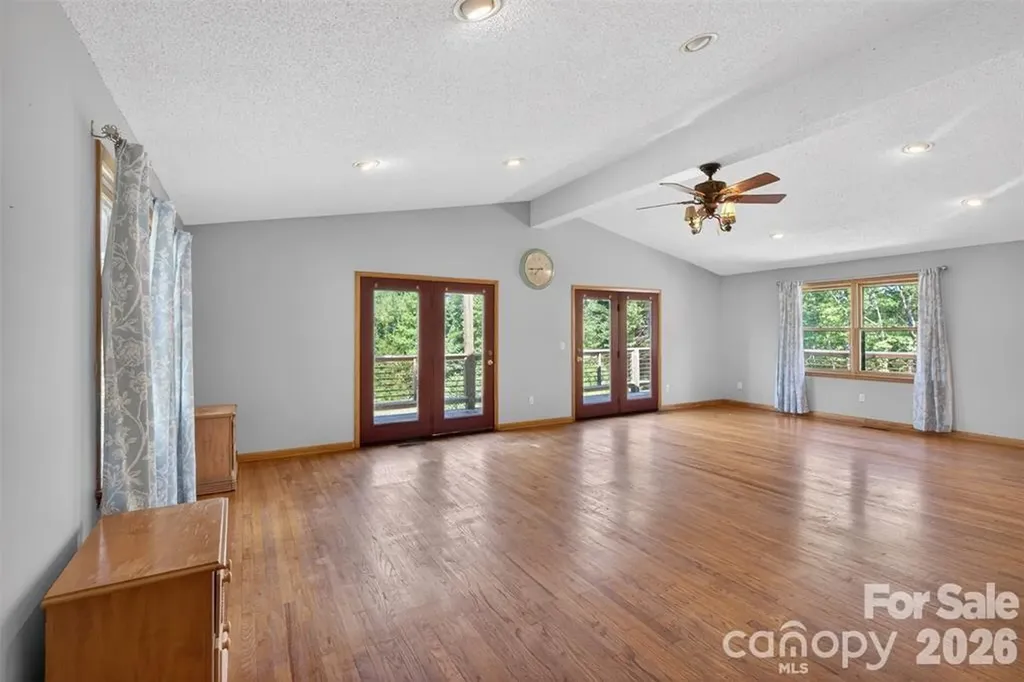 66 Misery Ridge Trail Mill Spring NC 28756