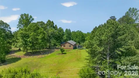 66 Misery Ridge Trail Mill Spring NC 28756