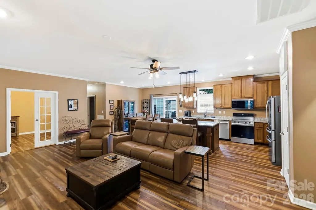 31 Enochs Way Fletcher NC 28732