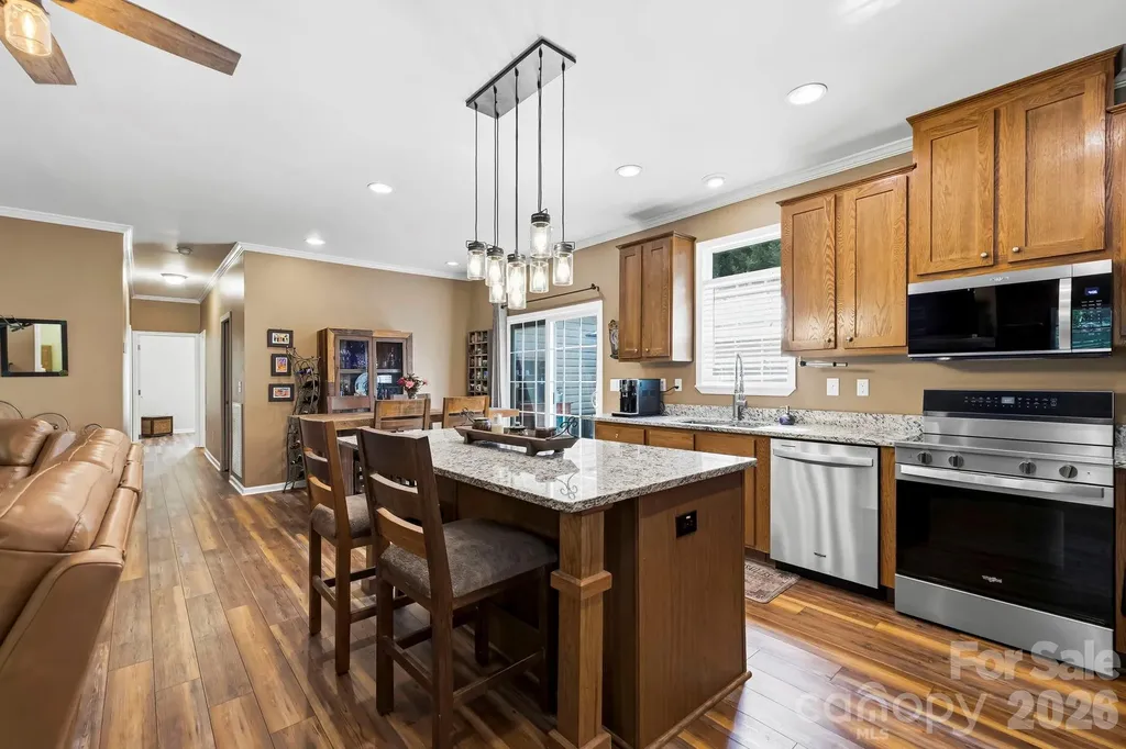 31 Enochs Way Fletcher NC 28732