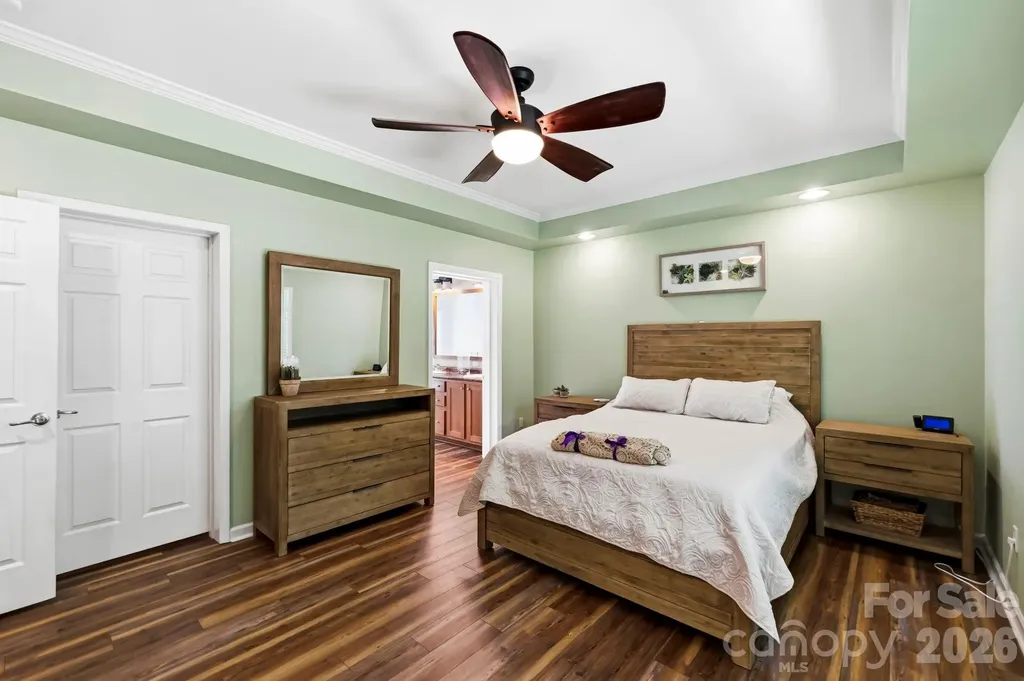 31 Enochs Way Fletcher NC 28732