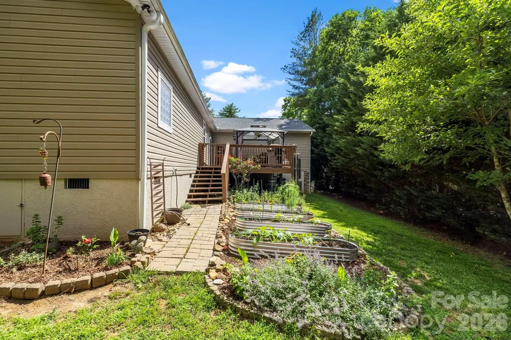 31 Enochs Way Fletcher NC 28732