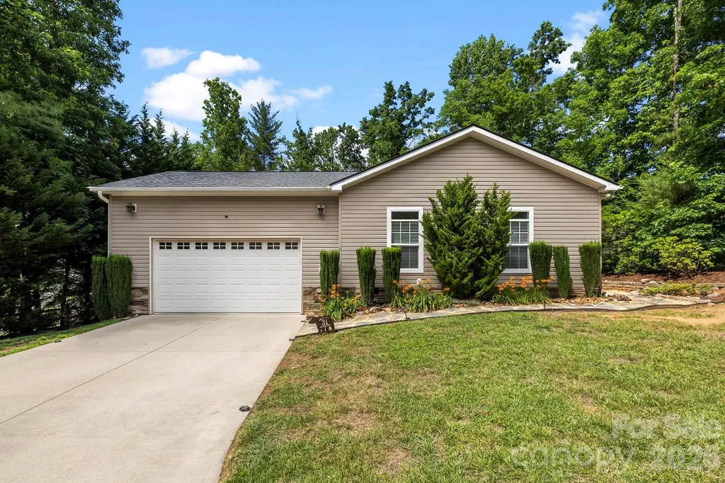 31 Enochs Way Fletcher NC 28732