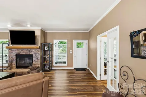 31 Enochs Way Fletcher NC 28732