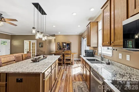 31 Enochs Way Fletcher NC 28732