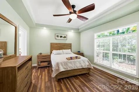 31 Enochs Way Fletcher NC 28732