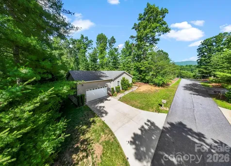31 Enochs Way Fletcher NC 28732