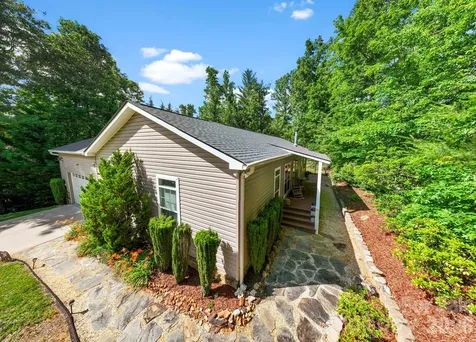 31 Enochs Way Fletcher NC 28732