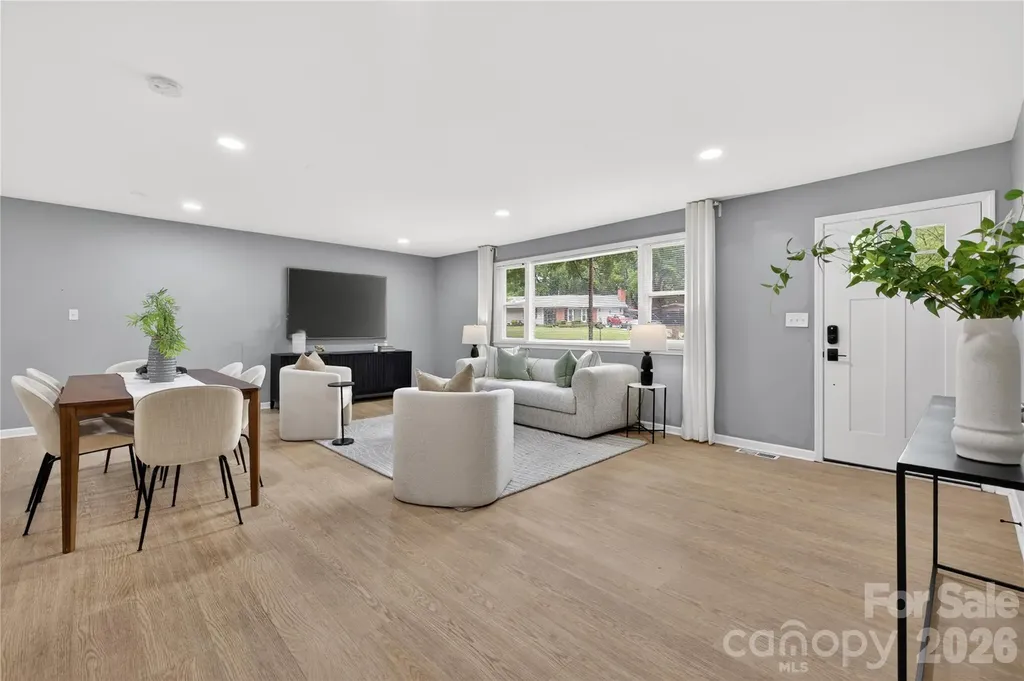 3541 Delgany Drive Charlotte NC 28215